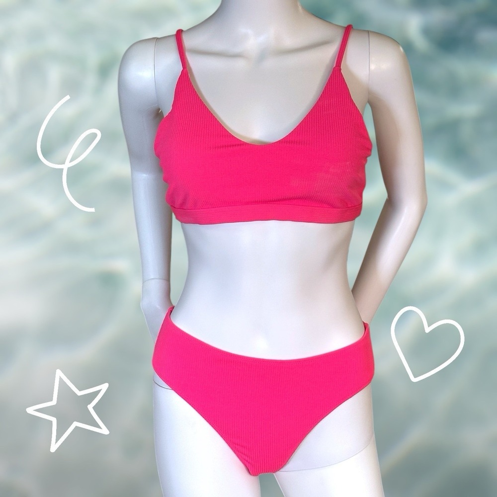 Neon Pink Women's Size Medium 2 Piece Bikini Swimsuit NWOT!